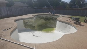 Pool Maintenance and Cleaning - Charlie's Pool Service